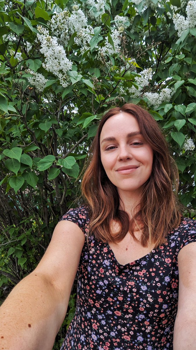 hello

happy lil reminder that I'm still out here making music for your souls 🌞 don't say much over here so feel free to find me on other plats 

much love to all the pals and the gems and the party people. happy flower season! 🌼🪻🌸