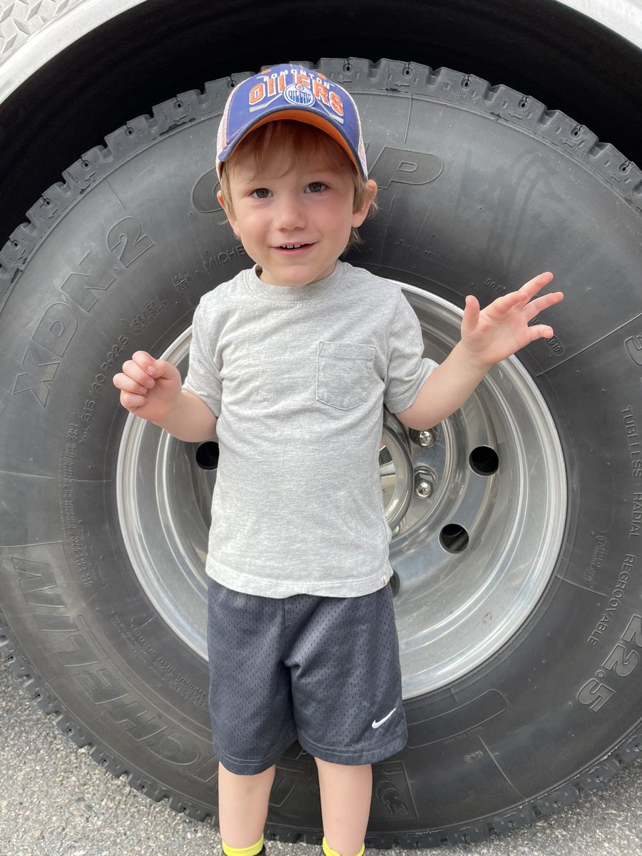 With all of this nice weather we’ve been busy sharing #firesafety messages with students across #Bracebridge! Thanks <a href="/MuskokaFallsPS/">Muskoka Falls PS</a> and Lodestar Montessori for participating this week!