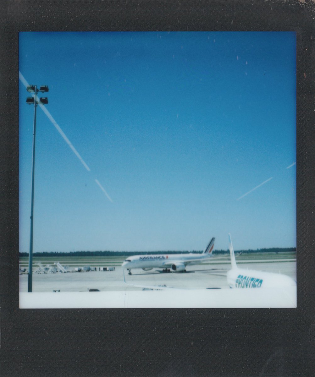 Gaige_404's tweet photo. Bonus Airport Photos

#photography #instantphotography #instax #lomography https://t.co/2d2tB2Bl3J