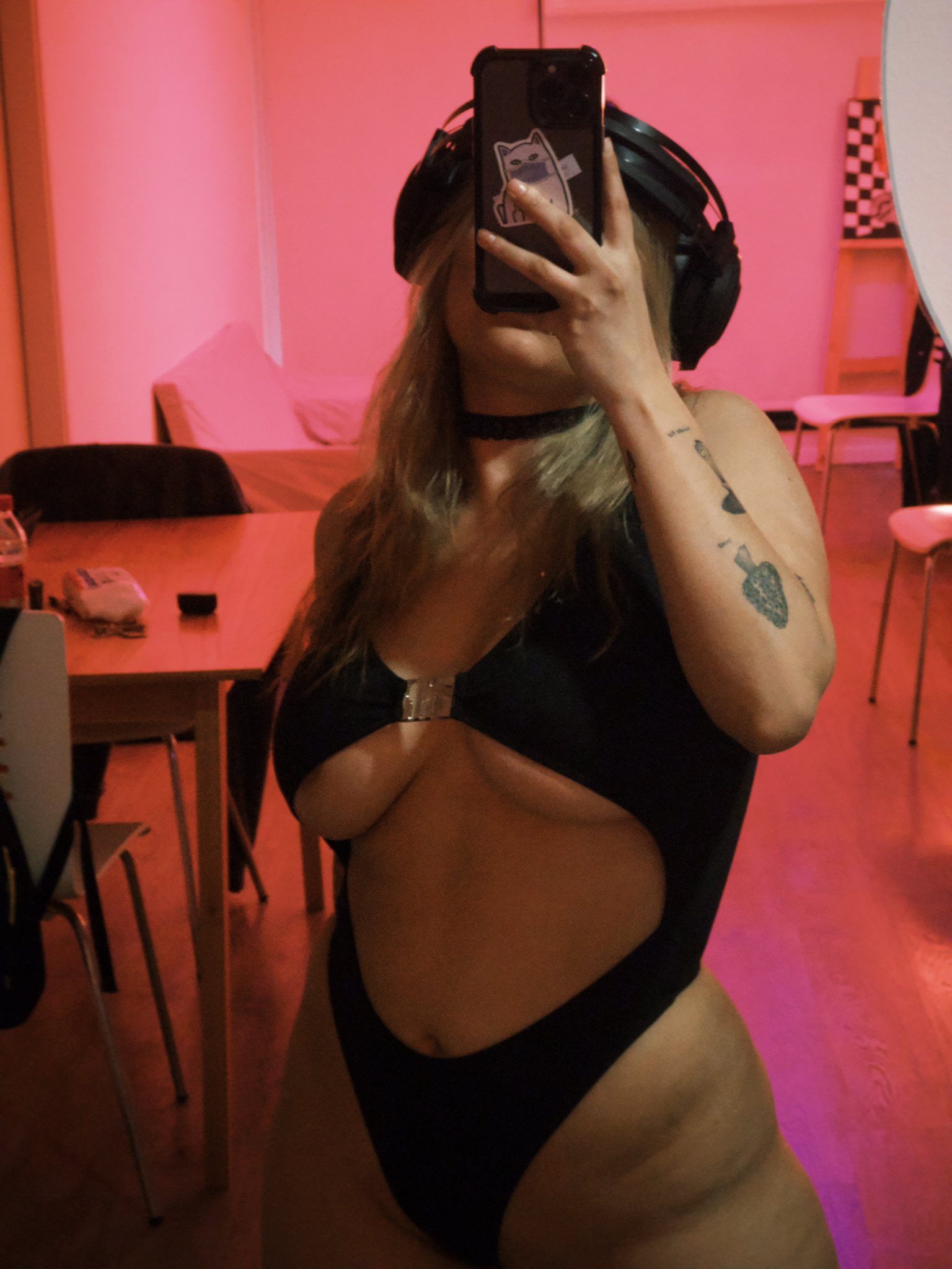 Do you like ? 👉🏻👈🏻💦 https://t.co/EQ7kAlQ33u https://t.co/MIIOtsTcny