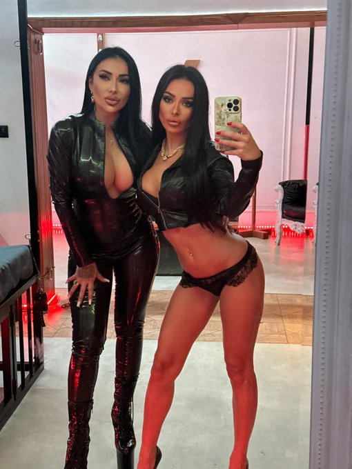 Savage 🐈&zwj;⬛ @Evil__Woman_  🐈&zwj;⬛ @FCHdommes    Tomorow  we are going to film, tell me your dream clip with<a class="tags" href="/tag/evil__woman_">@evil__woman_</a><a class="tags" href="/tag/fchdommes">@fchdommes</a>