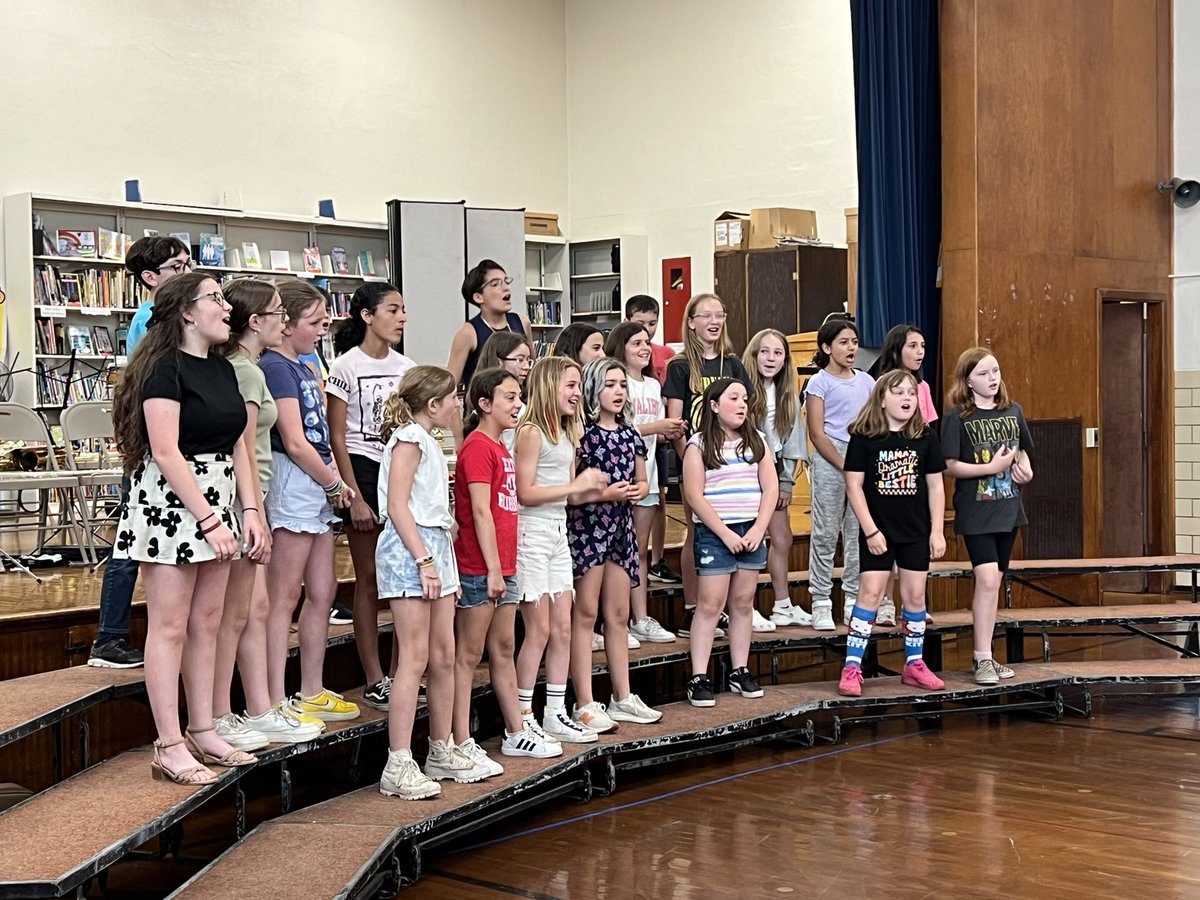E. S. Brown School tweet media