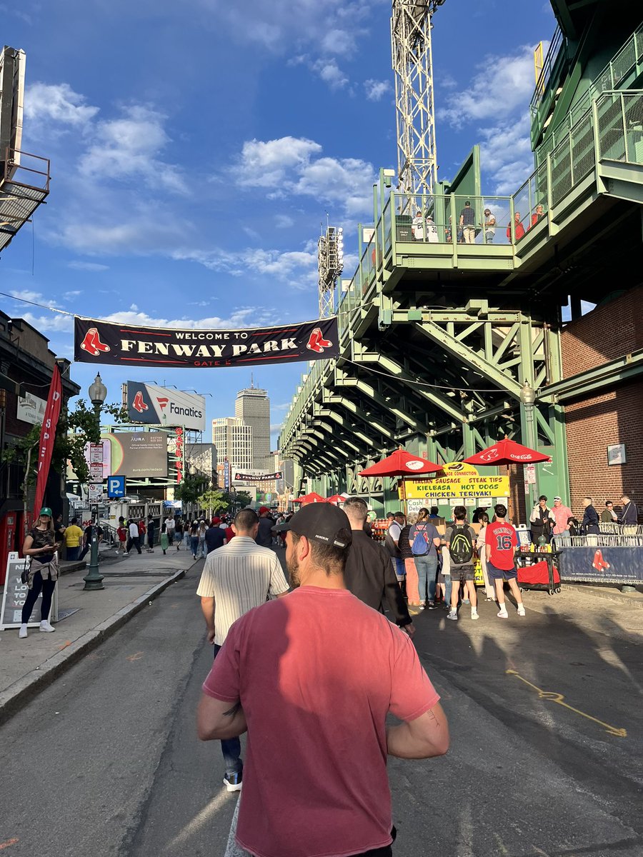 Alex Gamble tweet media