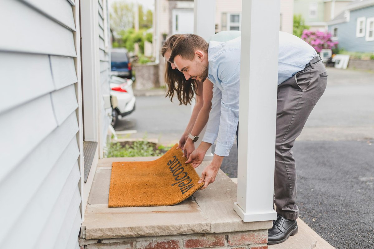 PatioOasis's tweet photo. We offer a sophisticated collection of welcome mats that are visually appealing, durable, and functional. Make a statement with a beautiful mat for your entryway.

https://t.co/d793yuEBOT

#welcomemats #homedecor #doormat #entrywaydecor #bathmats #welcomemat #welcome #society https://t.co/mBBK9i53mk