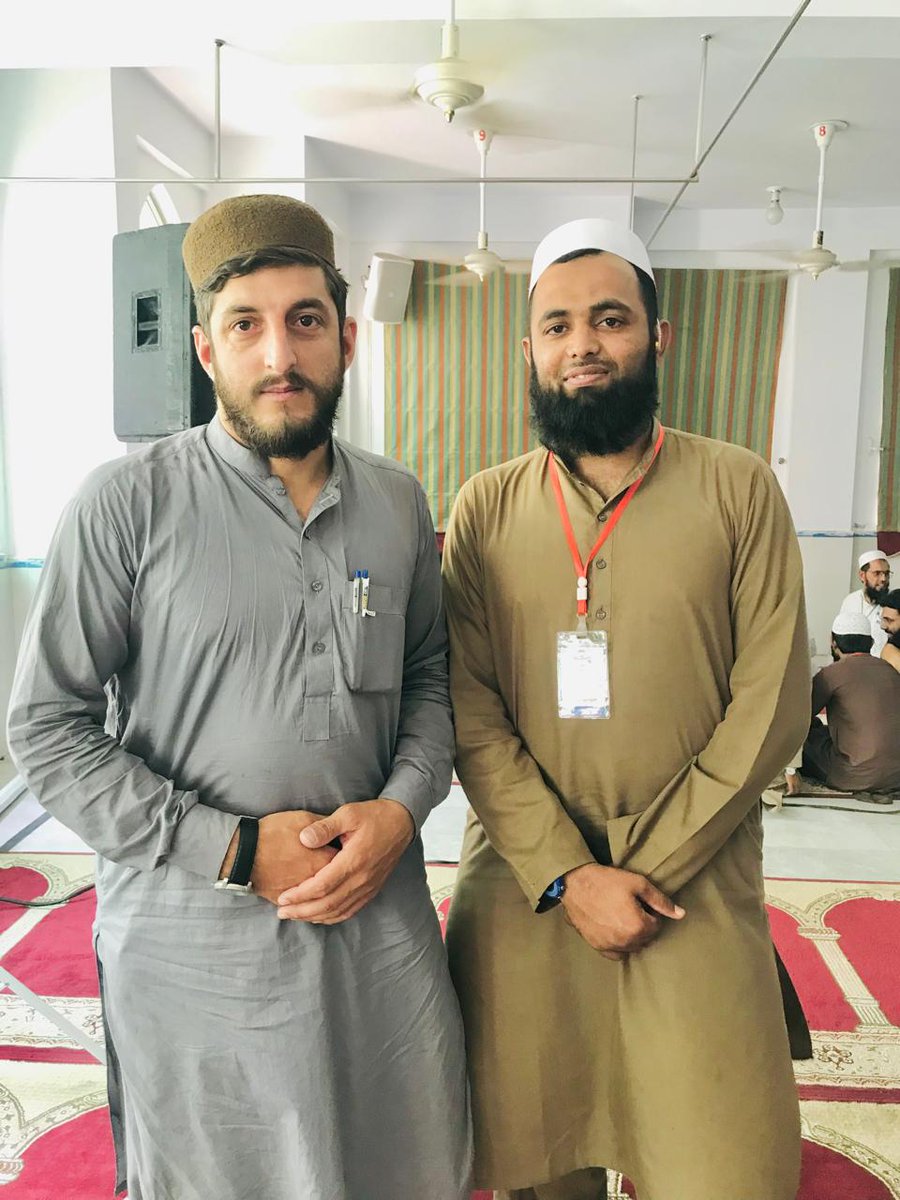 MuaviaSalman1's tweet photo. ایم ایس او ہری پور کے (بھائی حنیف خان) میں نے جو ویلفیئر ٹرسٹ یا رمضان میں جو افطاریاں کروائیں وہ ان سے متاثر ہوکر کروائیں۔ الله ان سے راضی ہو https://t.co/6daOufg0qJ