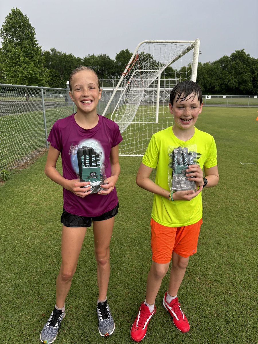 Our spirit winners tonight are a very soggy Jack Wilch and Ivey Fender. They’re taking home a pair of <a href="/indyalleycats/">Indy AlleyCats</a> branded Layout gloves!