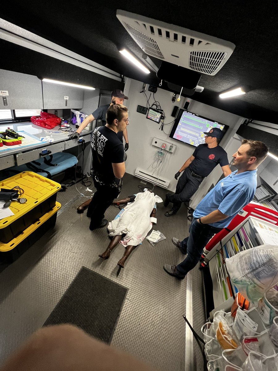 SIOUX_CITY_FIRE's tweet photo. Crews are working this week with @SimInMotionIA. The Western SIM bus is quartered with SCFR at our training center. Scenarios include cold water drowning and post partum hemorrhaging. This is a great partnership and training for our people. #SCFReady #TrainToBeTheBest #SIMIOWA https://t.co/gmRlYGeIuK