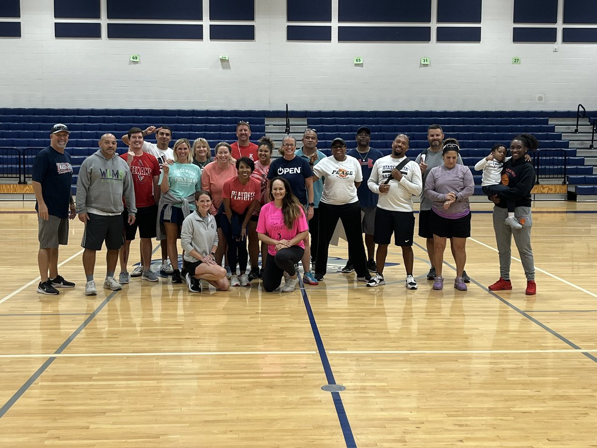 HWagnerHumblePE's tweet image. Summer Summit 2024 Health&PE Day 1! Teachers from Humble, Aldine&Spring ISDs came together to learn soccer skills, instant activities& team building strategies. Amazing! @AldineHPE @SpringISD_HPE @HumbleISD_PL