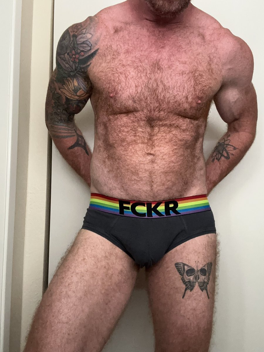 angrydikdik's tweet photo. Back to life, back to reality
#underwear #fcker #pridemonth https://t.co/VfHdjhDLWU