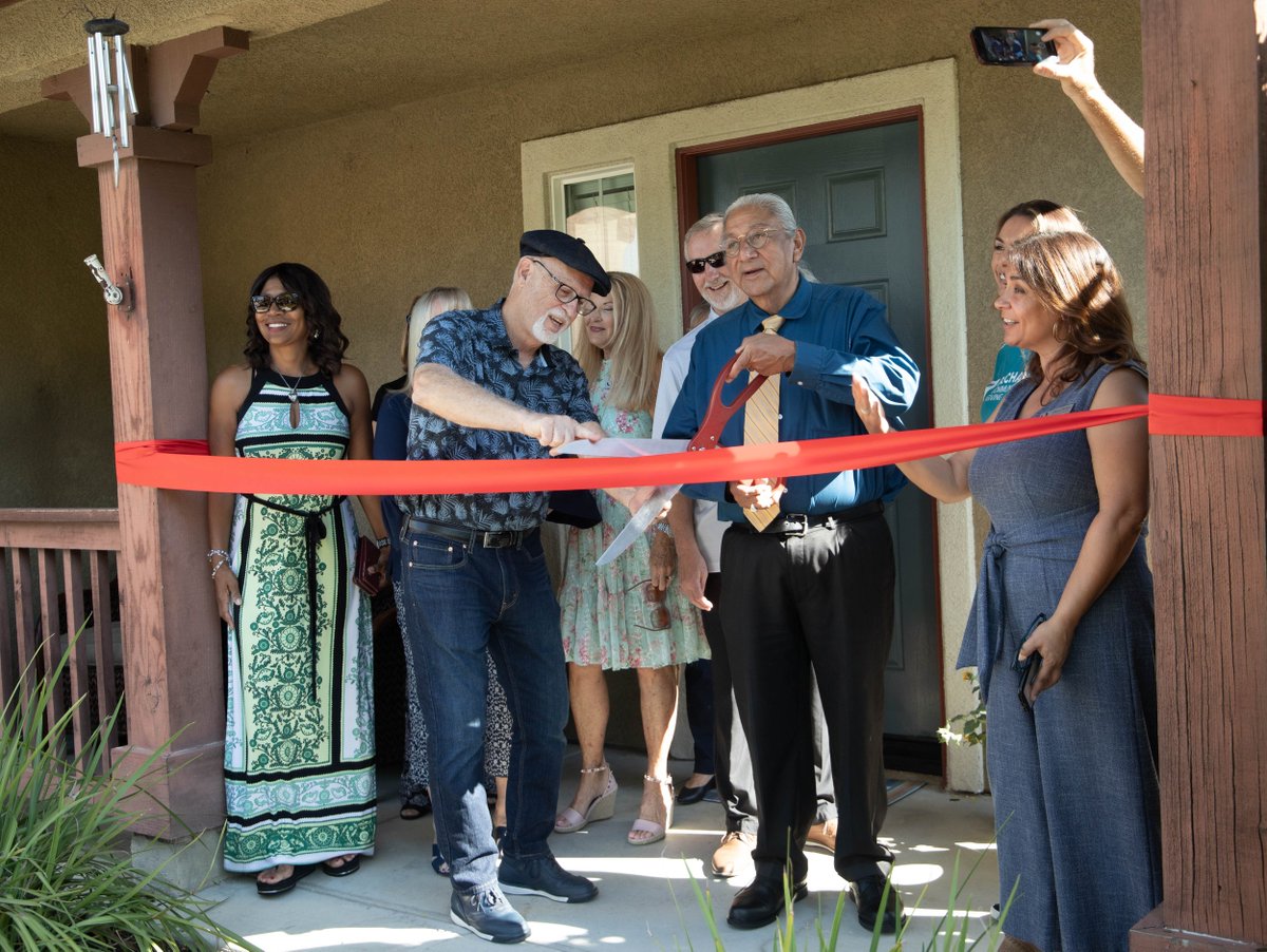 missionhopetv's tweet photo. Community Mission of Hope + Rancho Damacitas have been one entity since 2022 and we are now MISSION HOPE! Make sure you follow us on our new socials @missionhopetv (Facebook, Instagram, X, Linkedin, TikTok) and website at https://t.co/PiK2k28EYt https://t.co/RMk3sh0OIK