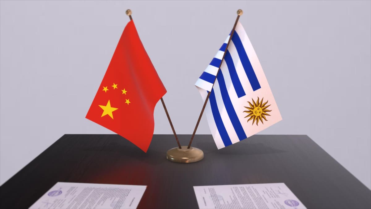 🇺🇾🇨🇳 | Uruguay promoverá el diálogo sobre el libre comercio entre el Mercosur y China cuando asuma la presidencia rotativa del bloque sudamericano el próximo mes, anunció el ministro de Relaciones Exteriores del gobierno de Luis Lacalle Pou, Omar Paganini.