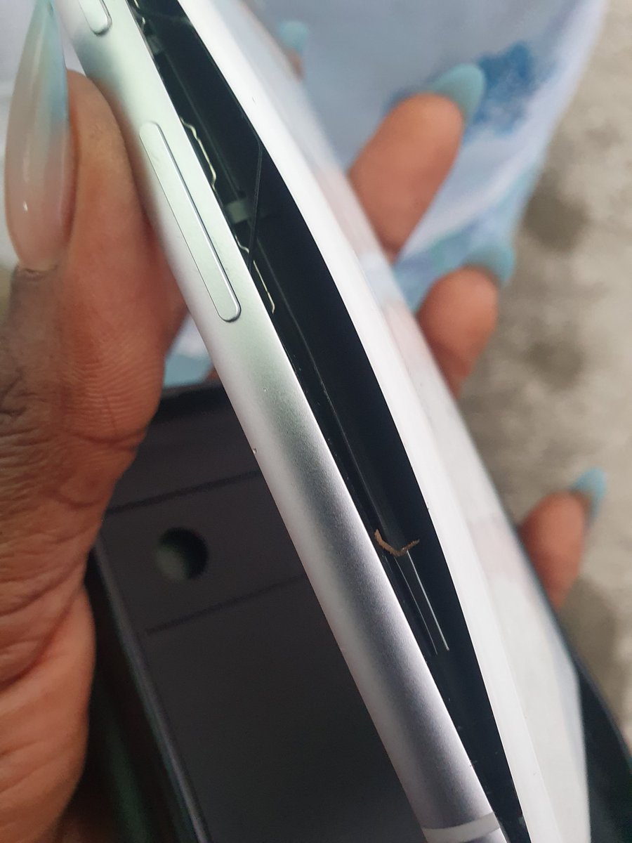 iamSisB's tweet photo. @GooglePixel_US I got a pixel 7a phone gift a few months ago. From day one overheating was a constant issue, phone always shutting down. A few days ago battery exploded (see pics). This should have been a great phone but from get go, one issue or another.  Not even up to 1 year o https://t.co/Mu6nBUZTXt