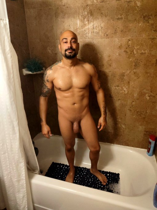 #shower #abs #chest #gay https://t.co/57oxtc3fN6<a href="/tag/shower"class="tags">#shower</a><a href="/tag/abs"class="tags">#abs</a><a href="/tag/chest"class="tags">#chest</a><a href="/tag/gay"class="tags">#gay</a>