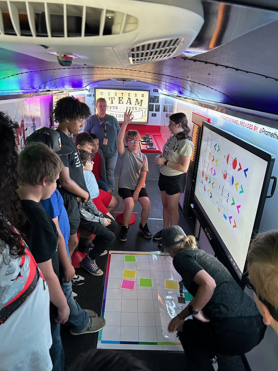 Van ISD STEAM Bus tweet media