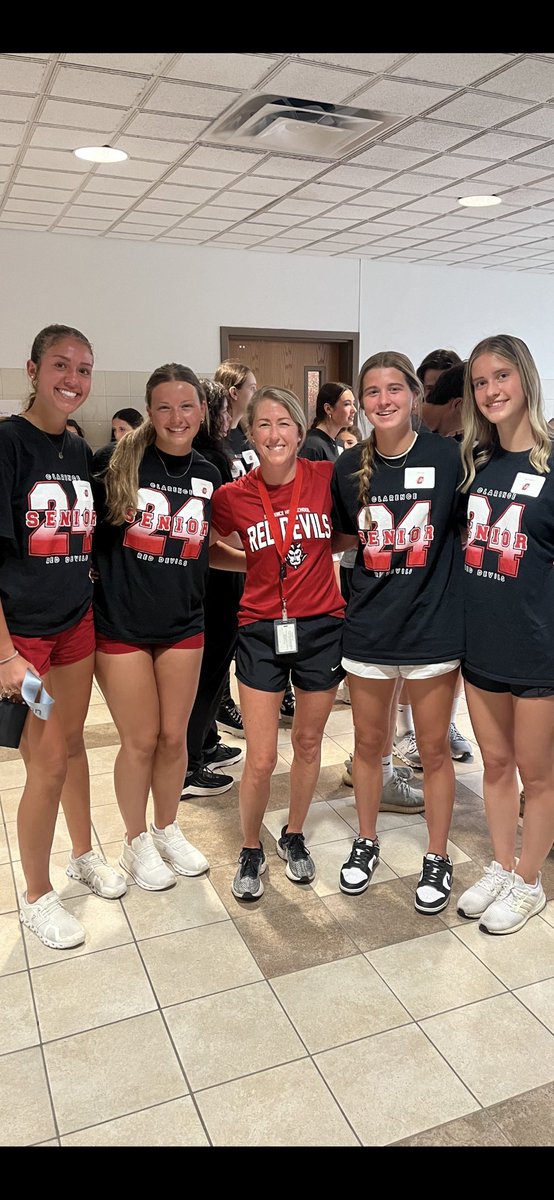 ClarenceGirlsVarsityBasketball tweet media