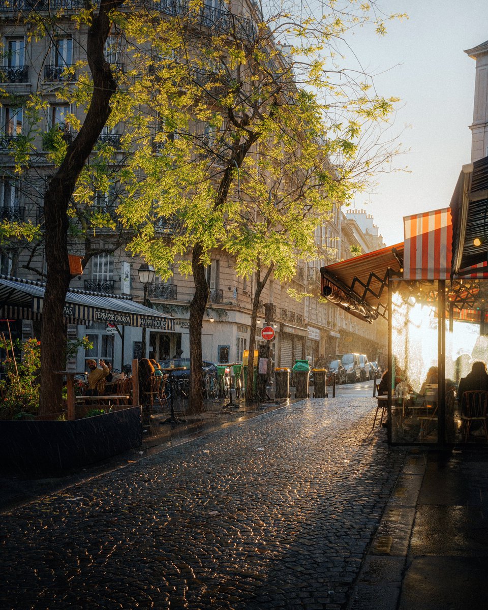 michaelboegl's tweet photo. Strolling through Paris https://t.co/O2lpyPkJ1h