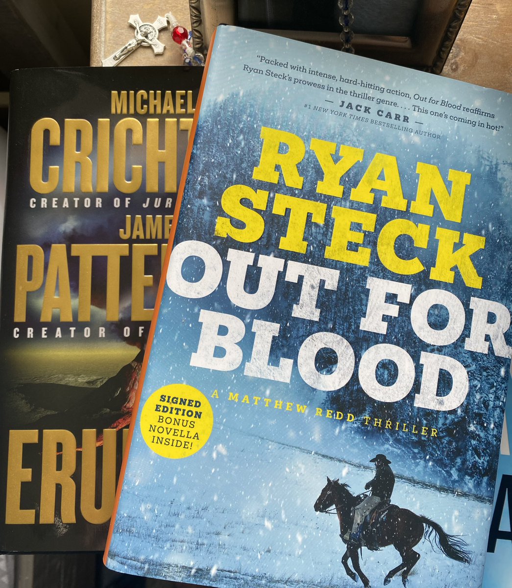 FlynnAlexanderr's tweet photo. Perfect timing….  Camping season starts this weekend…

#ItsAGreatDayToRead https://t.co/wt7AgnihfE