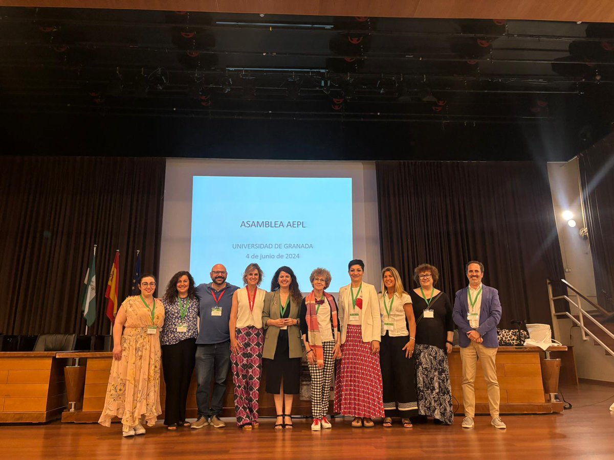 ¡Ha nacido la Asociación Española de Paisaje Lingüístico! 👏👏👍❤️❤️ <a href="/Nosolodeyod/">Lola Pons Rodríguez</a> <a href="/Mercetorgar/">Mercedes de la Torre</a> <a href="/fmoldia/">Francisco Molina</a> <a href="/danimoi2/">danimoi</a> <a href="/herediamantis/">María Heredia Mantis</a> <a href="/iraideia/">Iraide Ibarretxe-Antuñano @iraideia.bsky.social</a> #aepl #paisajelinguistico #linguisticlandscape 
🔗paisajelinguistico.es/asociacion