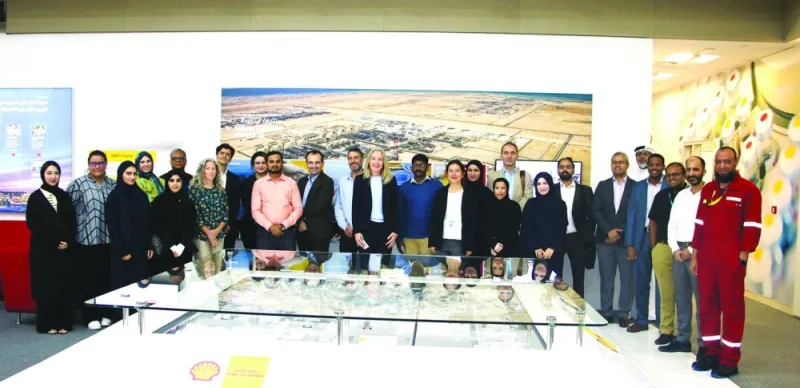 GulfTimes_QATAR's tweet photo. Qatar Shell Research and Technology Centre #QSRTC has achieved a significant milestone in the production of green hydrogen through its exploratory research project, #HyPEC. @Shell_Qatar  

https://t.co/3Q6BNcENvP https://t.co/3epy0rbxSU