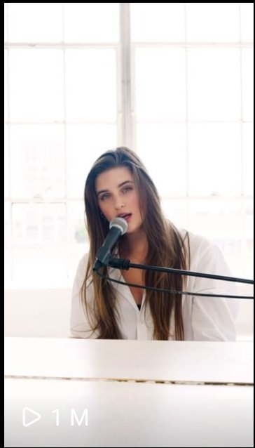 BeauclarkeDaily's tweet photo. MILIONARIA!! O teaser de 'Avalanche' no Instagram acaba de atingir 1 Milhão de viws. 🤍❄️ #AvalancheSavannah https://t.co/E4GQwmYSmf