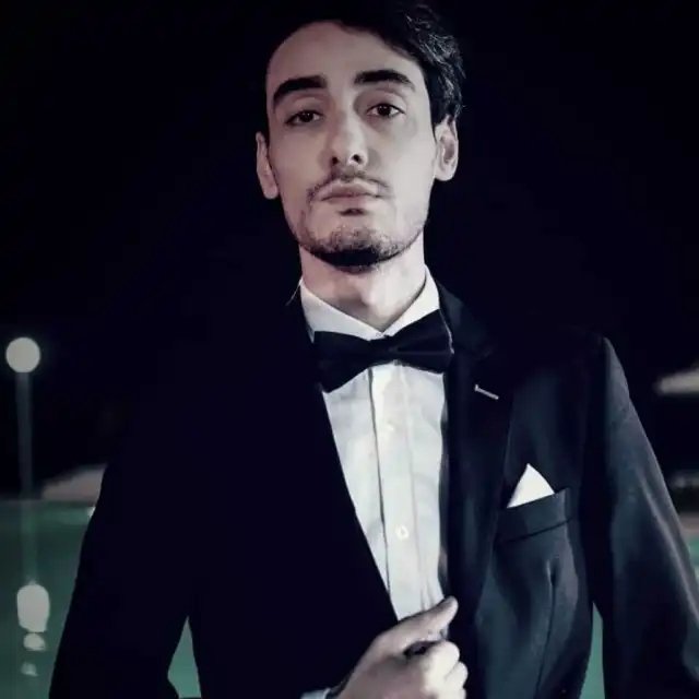 #JÉcoute “Kel Se3a” par Maher Skander sur #Anghami open.anghami.com/lO2GV7r59Jb