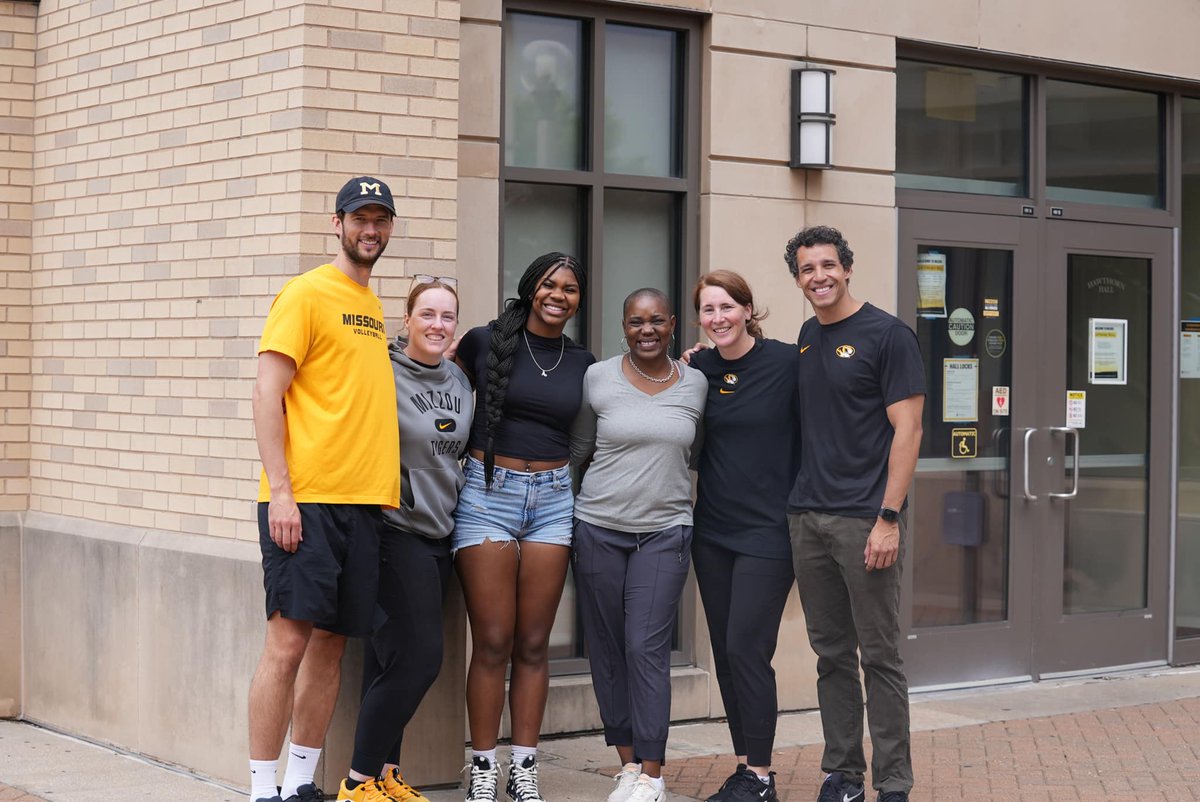 Welcome H🏐ME, Tigers!! 🏡

#MIZ🐯🏐