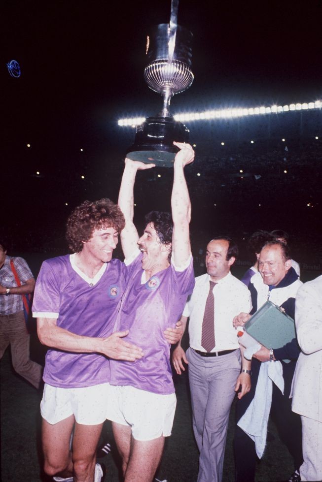 inakibustos's tweet photo. 4 de junio del 80 la Mejor Final de la Historia de la Copa del Rey.
#HalaMadrid 
#HalaCastilla https://t.co/SN1MKTMYv8