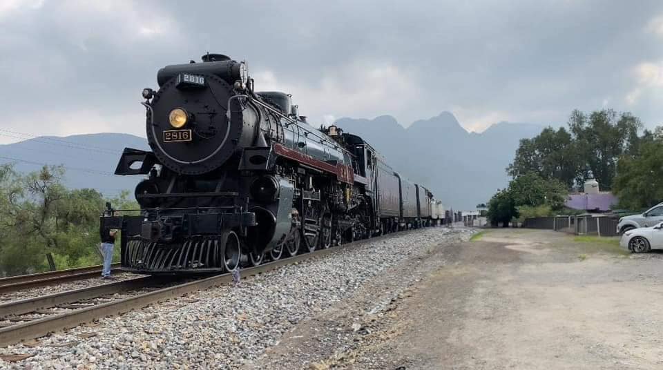 TresTvMexico's tweet photo. La puedes ver hoy entre las 14:00 a 15:30 horas cruzando por #Huehuetoca, #Teoloyucan, #Cuautitlan, #Tultitlan y #Tlalnepantla en el #EdoMex hasta llegar a #Pantaco en la #CDMX. ¡Tendremos transmisión en vivo! https://t.co/oSCTUB3nNA