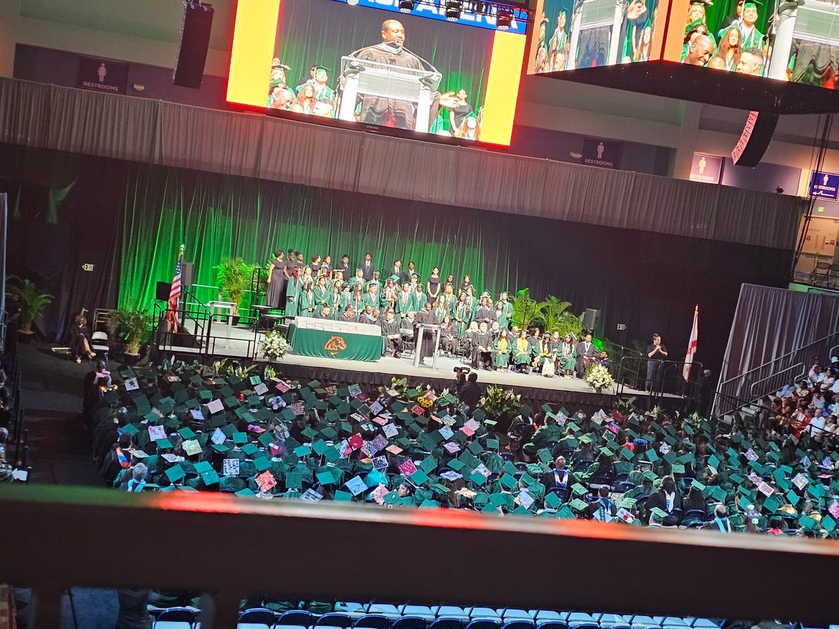 Mrs. Nadine Smith 🇭🇹 tweet media