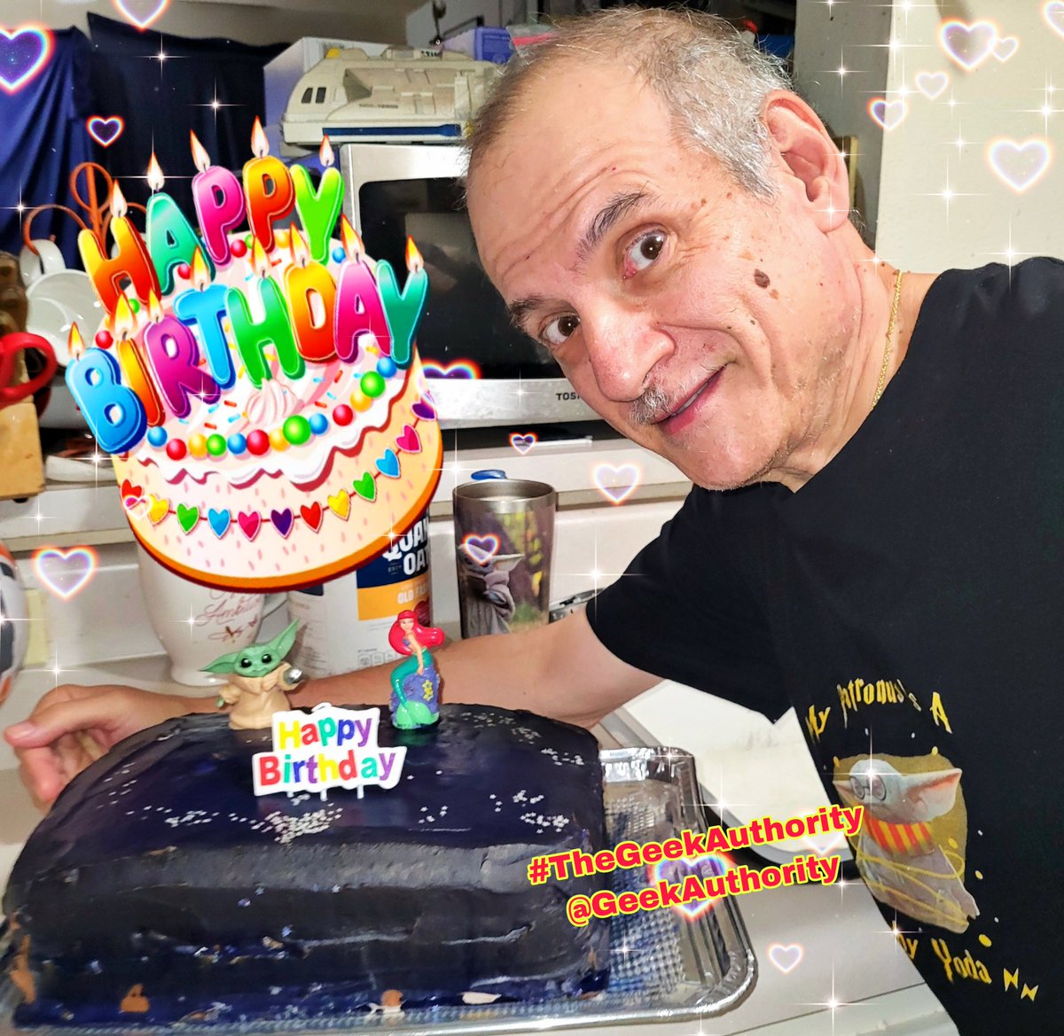 GeekAuthority's tweet photo. Celebrated my #Birthday this weekend with friends, fun and gaming!
My #SugarFree double-layered white #Chocalte filled chocolate cake with #StarWars #Groguand #TheLittleMermaid - two of my favorite things!
We had slow-roasted beef and baked Turkey.
We played games all day! https://t.co/LVcTIXxWva