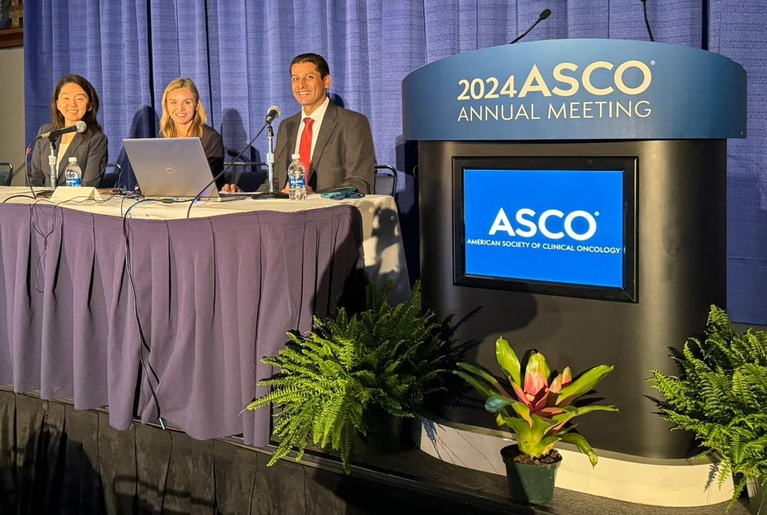 Raghav Sundar (@sundar__raghav) on Twitter photo Fantastic education session on #gastroesophagealcancer with <a href="/SunnieSKim/">Sunnie Kim, MD</a> and <a href="/DrKelseyKlute/">Kelsey Klute</a> at #ASCO24. Discussing ADCs, ctDNA, ESOPEC and Claudin18.2 amongst other hot topics in this space. Followed by a super UGI oral session soon after, was great to be able to set the context! Fantastic education session on #gastroesophagealcancer with <a href="/SunnieSKim/">Sunnie Kim, MD</a> and <a href="/DrKelseyKlute/">Kelsey Klute</a> at #ASCO24. Discussing ADCs, ctDNA, ESOPEC and Claudin18.2 amongst other hot topics in this space. Followed by a super UGI oral session soon after, was great to be able to set the context!