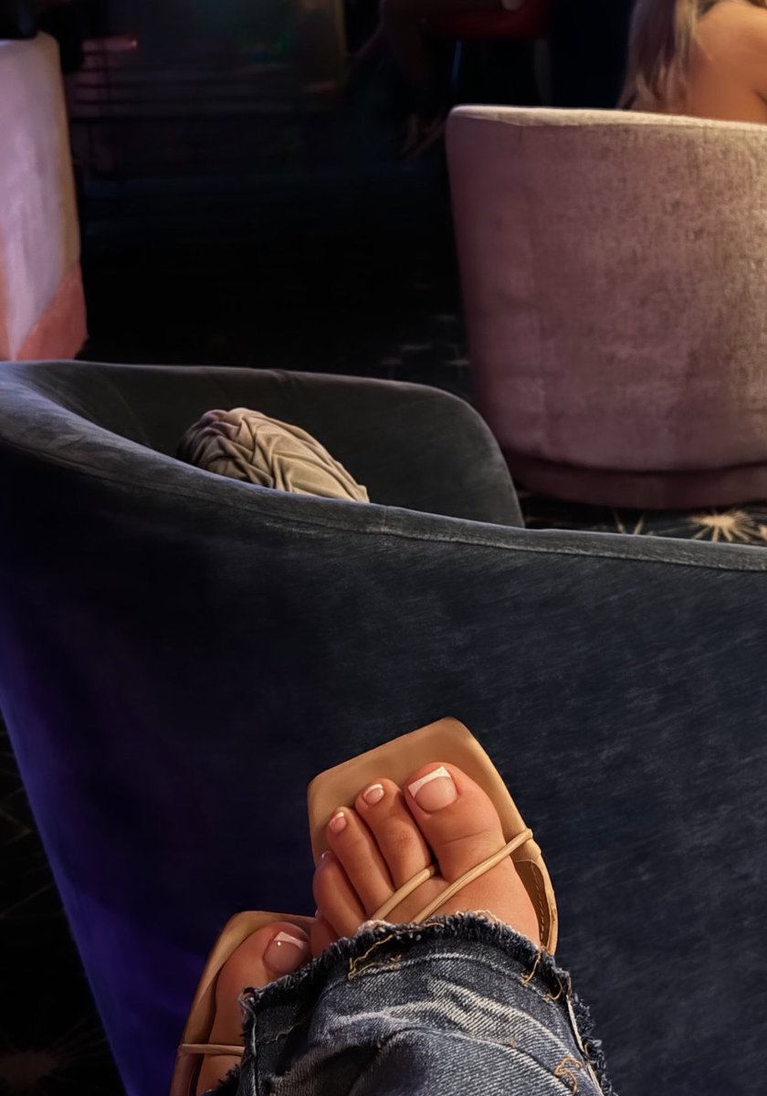 I love just being a girl 🫦