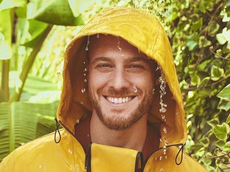 Happy birthday to the most beautiful man in the world 💖🫶. You inspire us to do all kinds of things: crazy and noble🔥. Don't stop shining🌞☀️ making the world at least a little better. God bless you🙏.
#HappyBirthdayKeremBürsin