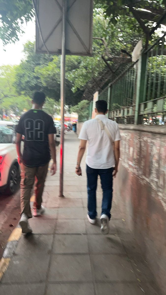Had a wholesome day discussing about China(people,culture,apps,businesses,mindset) and huge opportunities that we miss out amidst the flash of social media and hyped up things. 
Let me know some unpublicised things about China that you guys know 👀