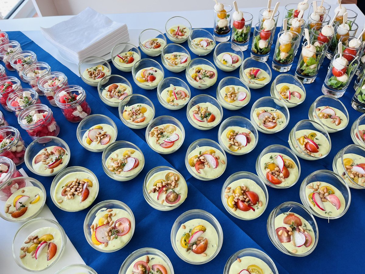 Heute geballte Frauenpower beim PANDA Meet-up, präsentiert bei Deutsche Bahn im wunderschönen Silbertower in Frankfurt. Es hat super viel Spaß gemacht, meine Geschichte zu erzählen, die KurzwahlTaste vorzustellen und vor allem den vielen anderen Geschichten zu lauschen.