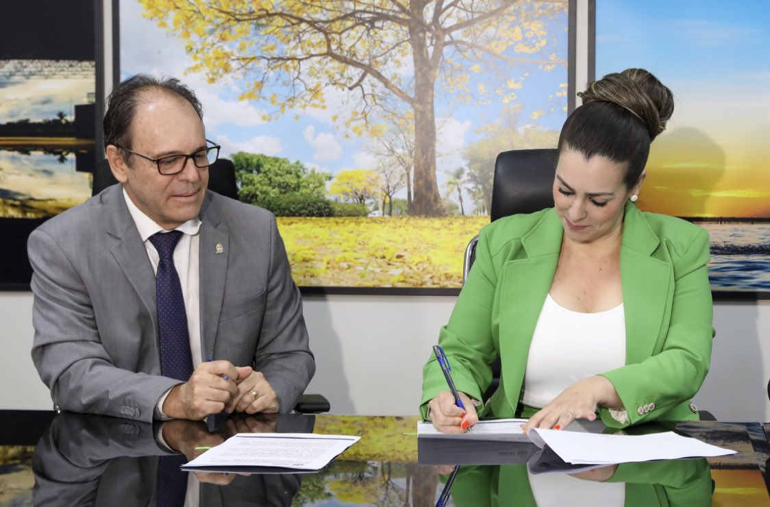 A Prefeitura de Palmas-TO e a UFT/EBSERH assinaram acordo para a construção do Hospital Universitário com mais de 400 leitos.
