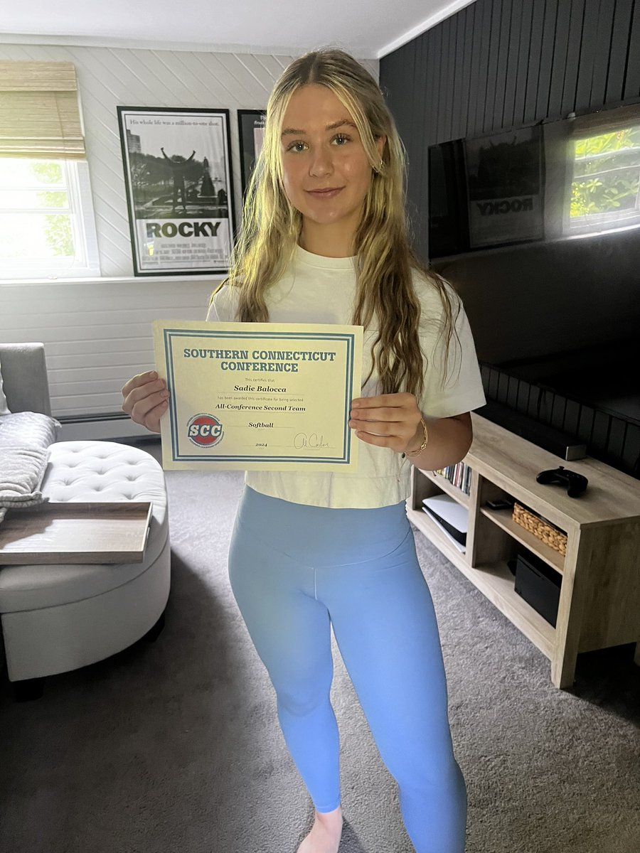 A great day receiving my certificate for All-SCC Second Team along with my teammates who received their All-SCC Academic Team certificate! 
<a href="/Coach_CastilloJ/">Coach Castillo</a> 
<a href="/Frank_Lieto/">Frank Lieto</a> 
<a href="/lzwheeler13/">LWheelz</a>