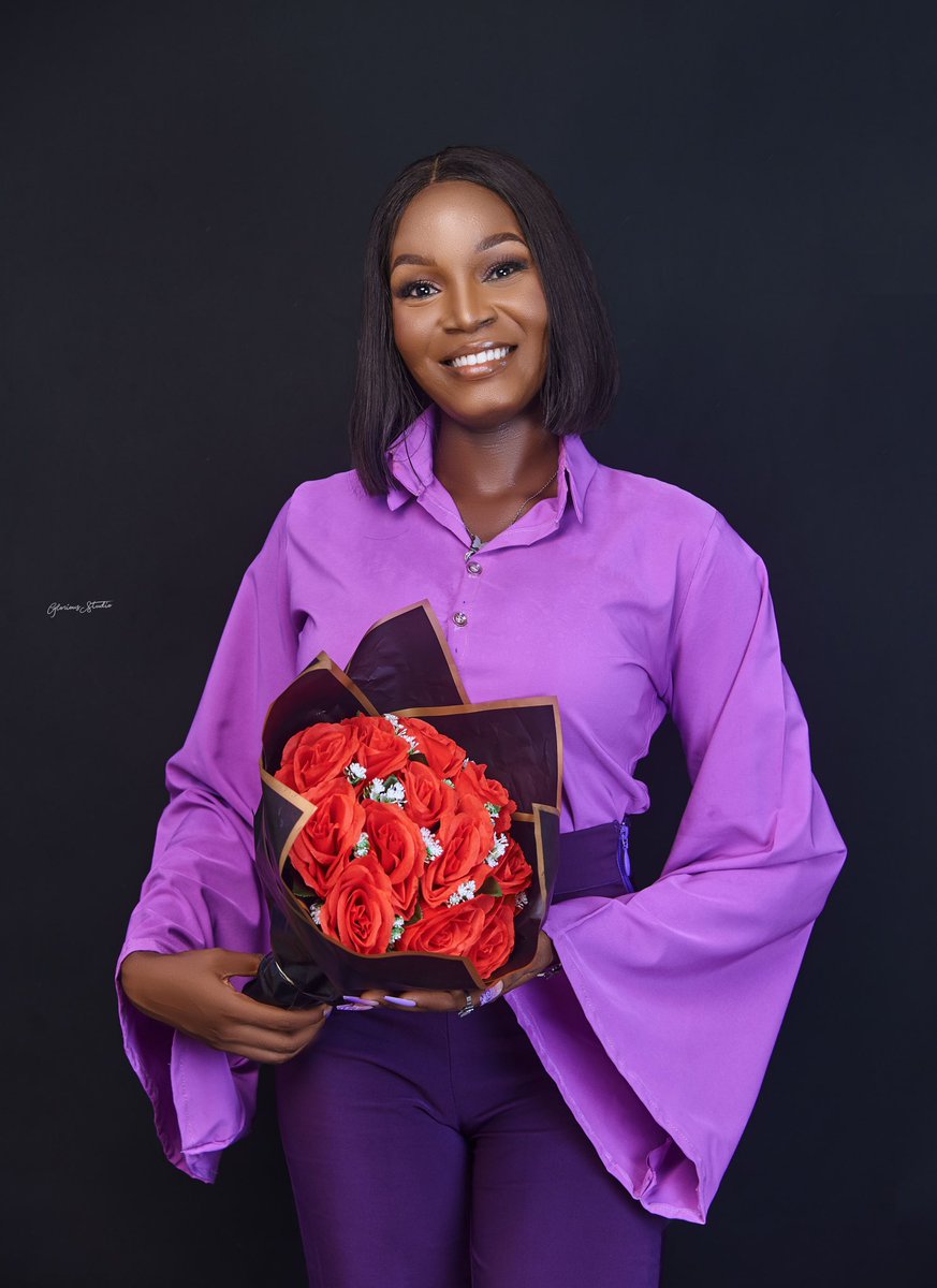 dinmaaaaaa's tweet photo. A PURPLE THEMED CONVOCATION https://t.co/VbvjoUmfF4