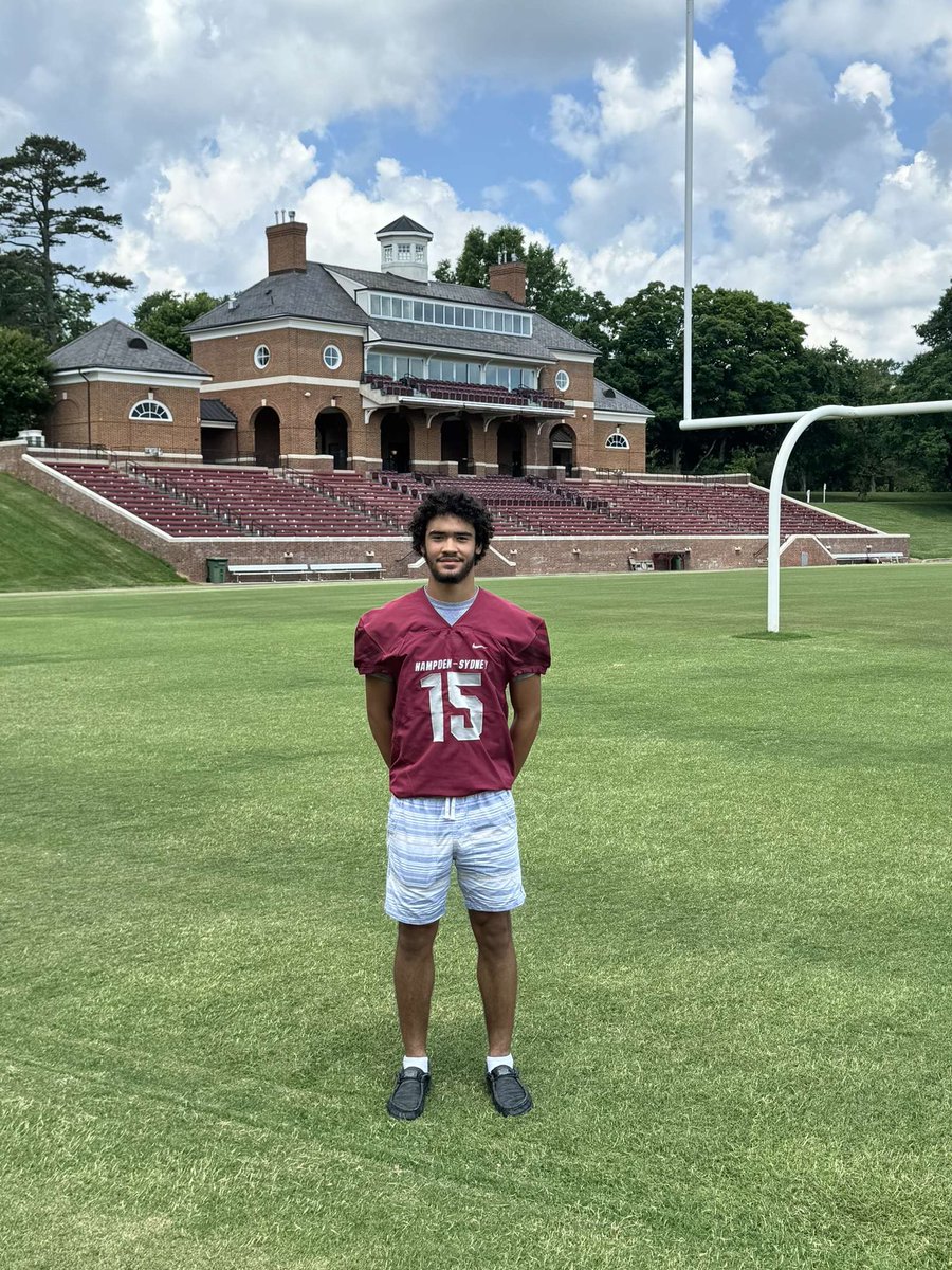 Had an amazing visit today at hampden-Sydney would love to come visit again sometime <a href="/whsbulldogsfb/">Williams Football</a> <a href="/WHSDawgstrong/">WHS Strength and Performance</a> <a href="/BTownBulls7v7/">LJ Flintall</a> <a href="/Coach_PStokes/">Patrick Stokes</a> <a href="/PierceFussell/">Pierce</a>
