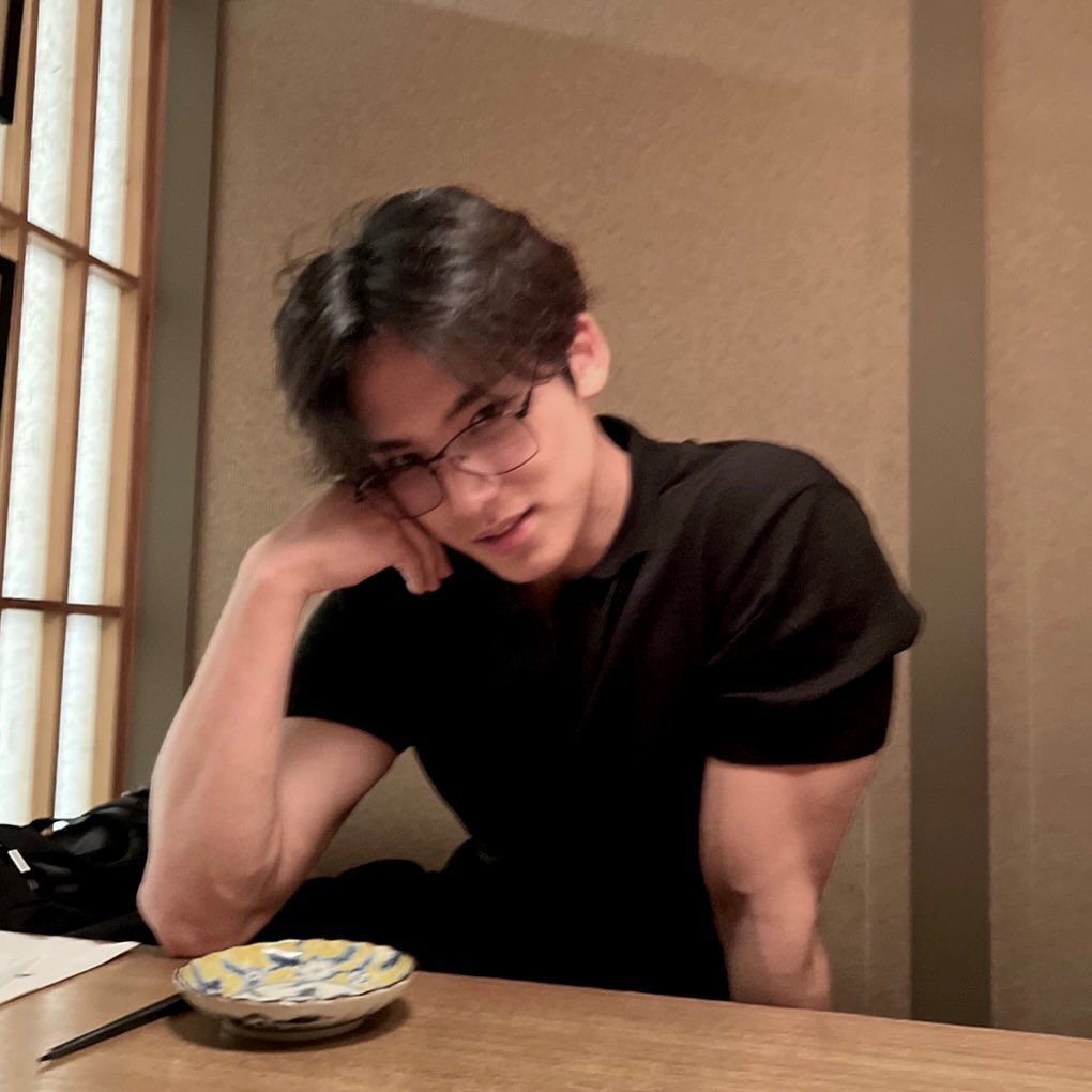 gyuszones's tweet photo. changed the trajectory of my life forever https://t.co/7HPLwpO3GJ