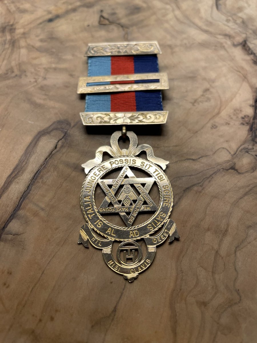 Masonic Jewels tweet media