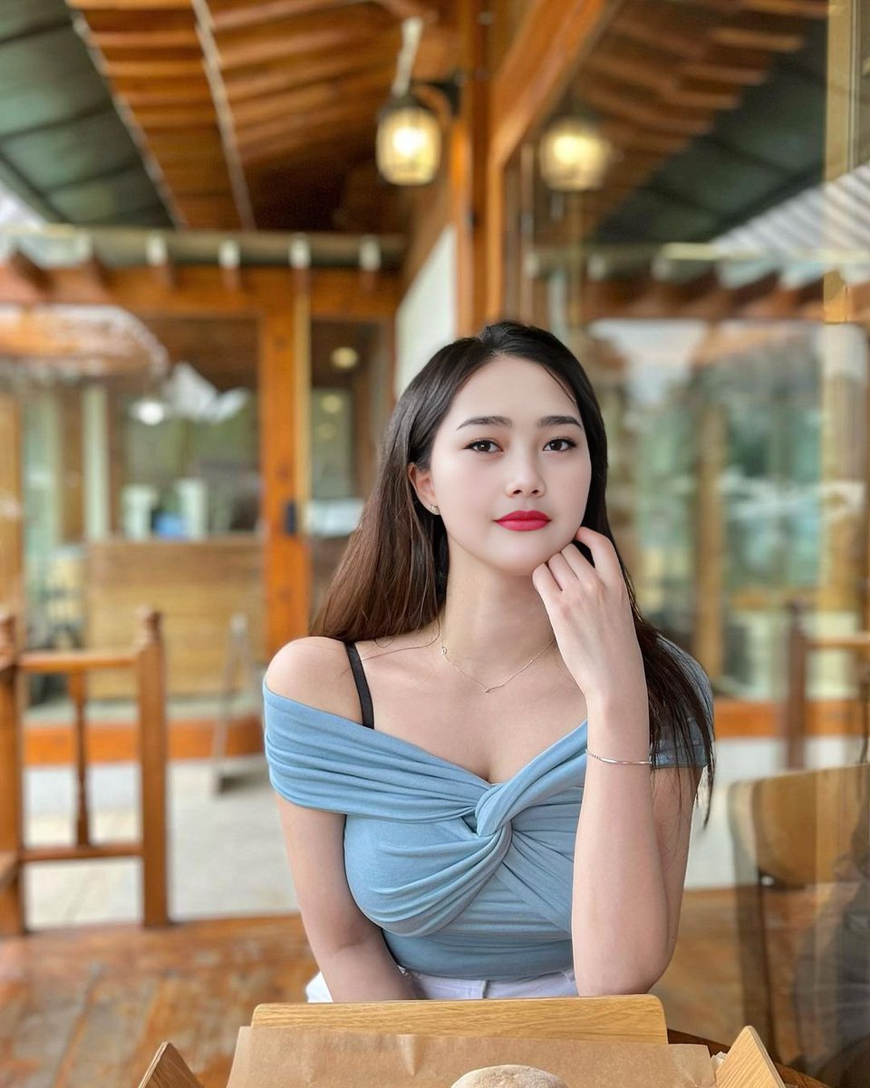 Mercy007Anna's tweet image. Embracing clarity today. Fresh mind, ready for anything! 💭✨ #ClearThoughts