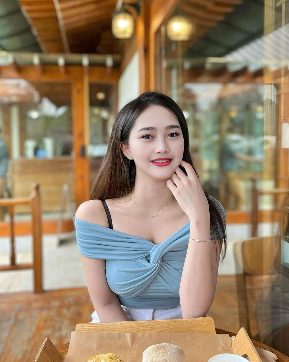 Mercy007Anna's tweet image. Embracing clarity today. Fresh mind, ready for anything! 💭✨ #ClearThoughts