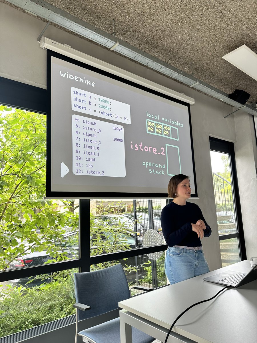 RaphaelDeLio's tweet image. This evening we hosted a great Java track at @Xebia!

- It started with @worth_exploring diving into bytecode to show us some interesting examples of how Java can confuse us sometimes

#java #springboot #bolhadev @sseraphini
