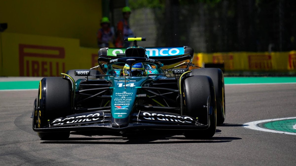 ElReyGuiri tweet media