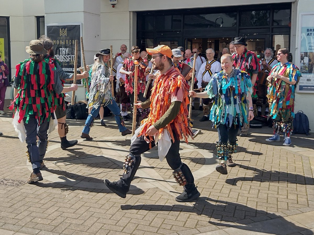 Rag Morris (@ragmorris) on Twitter photo Our next gig!
We'll be dancing at the Cottage Inn on Baltic Wharf, on Bristol's Harbourside this Thursday 6th June, sometime after 7:30pm.
<a href="/CottageBristol/">CottageInnBristol</a> #MoreDancing Our next gig!
We'll be dancing at the Cottage Inn on Baltic Wharf, on Bristol's Harbourside this Thursday 6th June, sometime after 7:30pm.
<a href="/CottageBristol/">CottageInnBristol</a> #MoreDancing