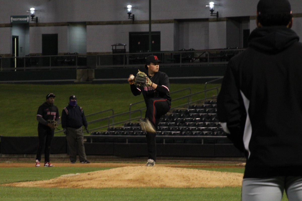 RLE Post 100 Baseball tweet media