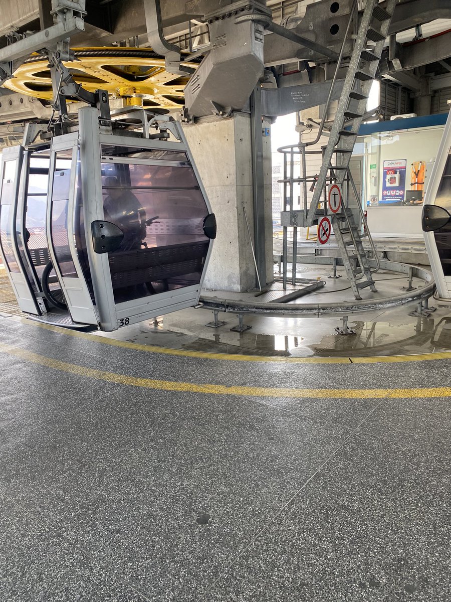 CableAéreoManizales tweet media