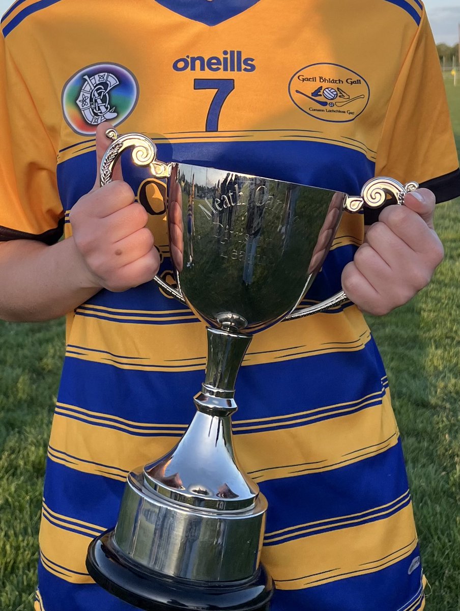 dipti_pandya's tweet photo. โฆ@blackhallgaelsโฉ โฆ@OfficialCamogieโฉ โฆ@OffMeathCamogโฉ #Winners #Champions 7-8 to 0-8 #ladiesinsport #seniorcamogie https://t.co/BdhjNc9MQx