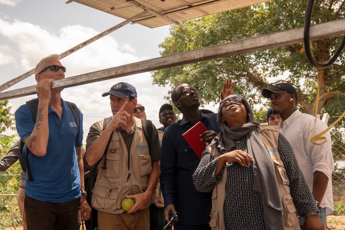 EPeterschmitt's tweet photo. Impressed to see firsthand how @FAO, govt and #UN partners joint resilience program in #Dolow is enhancing #sustainable food security and #livelihood opportunities for vulnerable households by providing cash, training, inputs and infrastructure dvt support.

#Resilience https://t.co/Ya9EIxAOw8